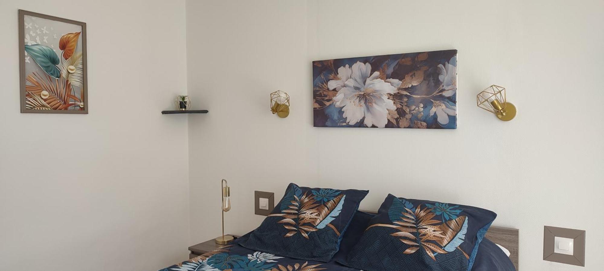 Maison T2 Avec Petit Jardin Dans Impasse Calme Байарг Екстериор снимка